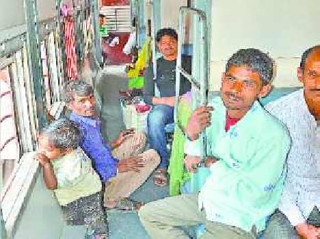 rail Minister did not give any facilities to Sitapur