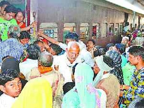 80 km . Bahraich, Sirsia via Tulsipur Balrampur will make railway line