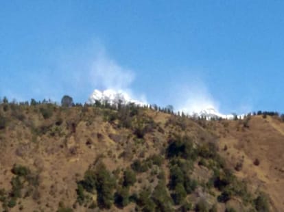 avalanche in uttarakhand himalayan range.