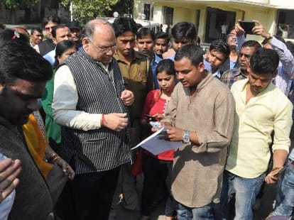 ruckus in lu over jnu issue.