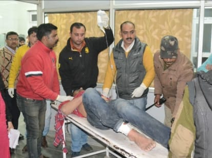 6 killed in bus accident near sirmour himachal pradesh