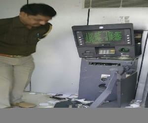 criminal arrested.