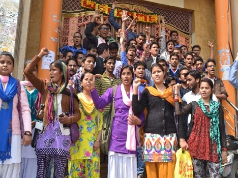Aryan woman ABVP protest at 