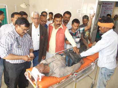 three dead and elevan injured in mine blast