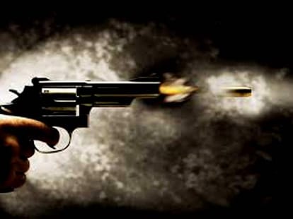 Police officer shot dead by a psychic guy in Pilibhit