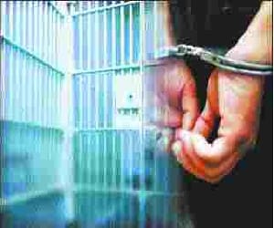 uit loot, ilets students loot, chandigarh loot, chandigarh police, chandigarh
