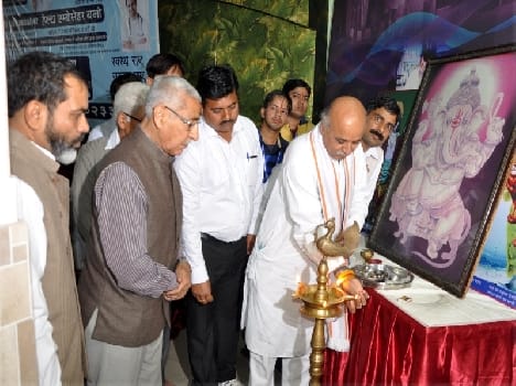 VHP president ashok singhal in mathura