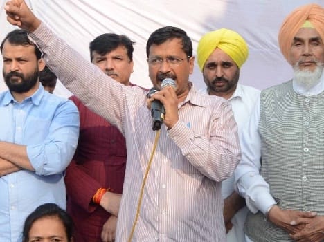 suicide, farmer, bad, policies, kejriwal, amritsar 
