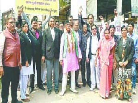 The district voiced to Duddhi