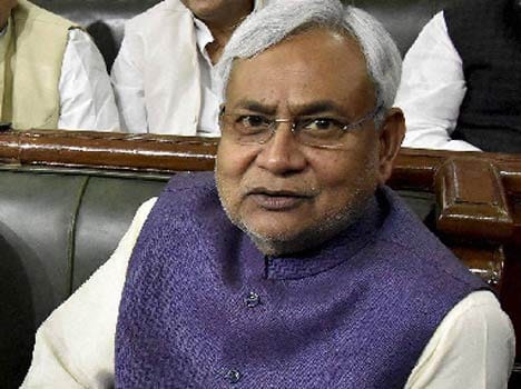 bihar chief minister nitish kumar said we are doing work, blaims on modi sarkaar