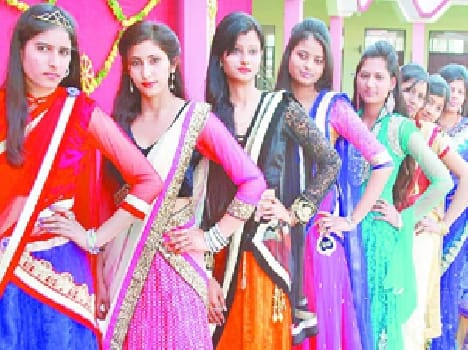 Priyanka was crowned Miss Farewell