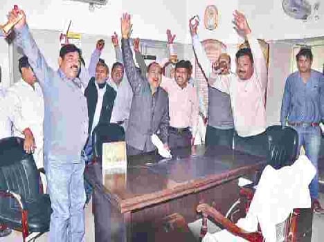 University personnel to enhance compensation Ruckus