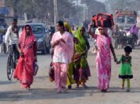 Modi rally in the vehicle passenger upset