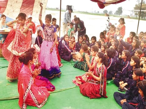 Students of Mitrsenpur Marie stake