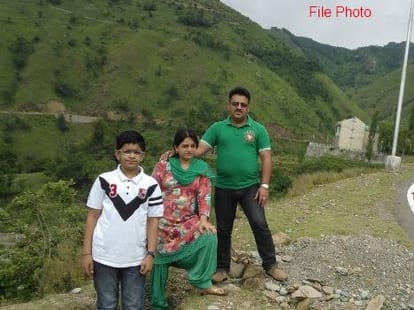 office dead in doda car accidnet