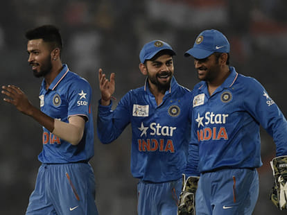 virat kohli punished in asia cup