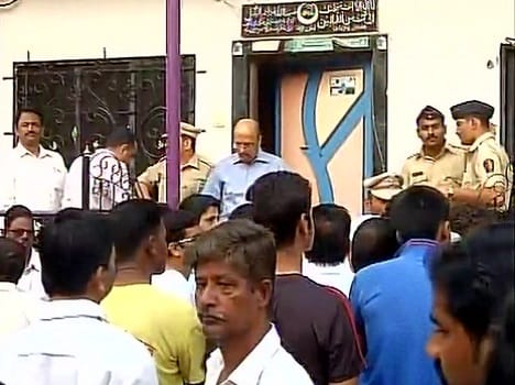 A man killed 14 family members in party, committed suicide