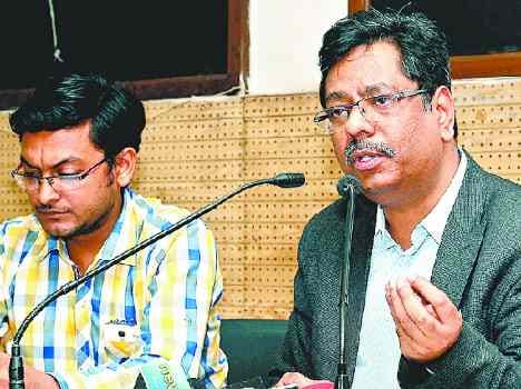 chandigarh beaf shop owner sonu allegation on PFA officer