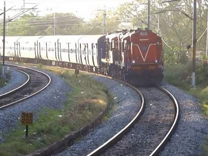 Platform number change for a handicapped after a tweet