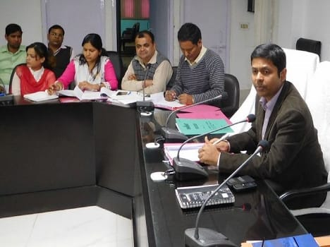 Lap stopped the salaries of officers who do not report to the village