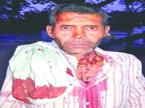 2.86 lakh looted from farmer 