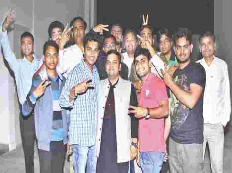 Vishu achieved 12 position in UPPCS