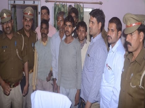 Mainpuri district recovered the abducted teacher Mlavn