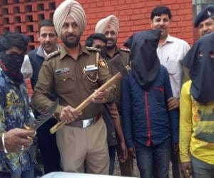 loot gang, loot gang arrested, chandigarh loot, vehicle loot, chandigarh police, chandigarh