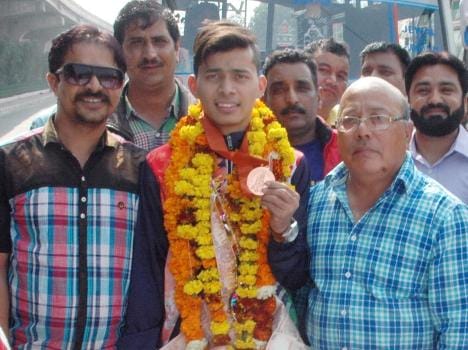 sagar sahi won bronze in junior Asian Fencing