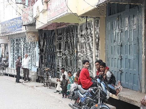 Bullion market was closed, 12 Million affected businesses