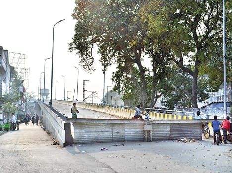 The bridge carrying, which to opening