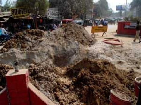 Road will not be ready in time
