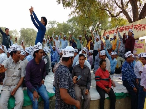 Junior engineers strike launched