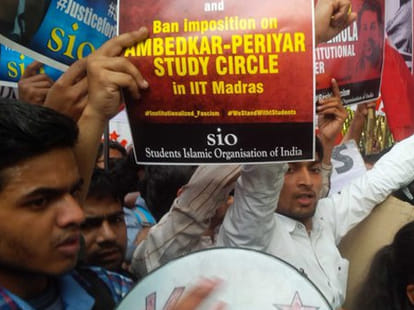 Kanhaiya be released by this evening, preparing for a celebration at JNU.
