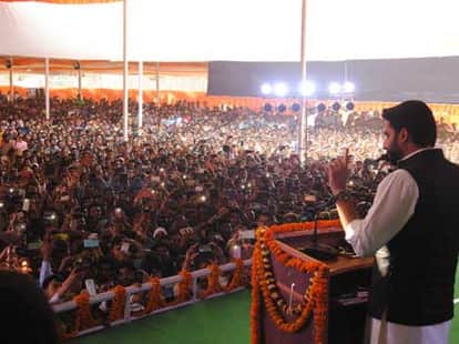 abhishek bachchan in varanasi