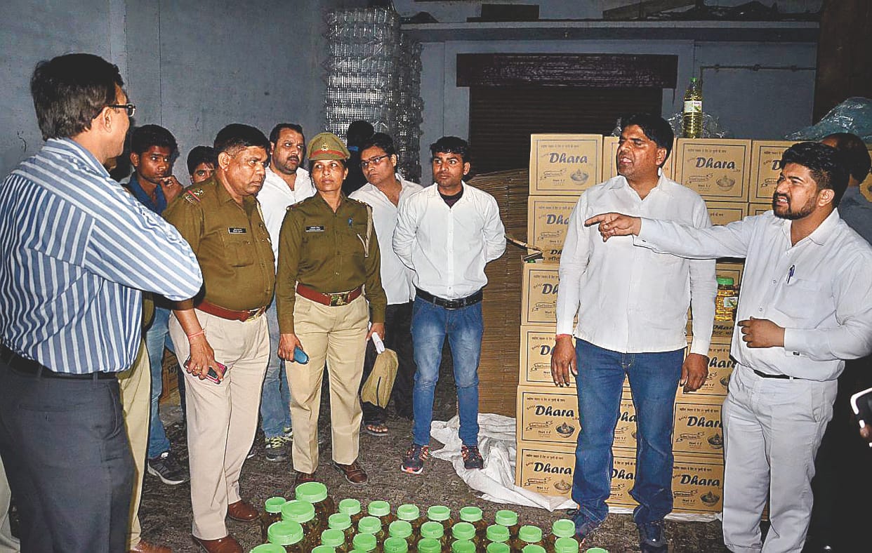 Fake currency racket came close to the team