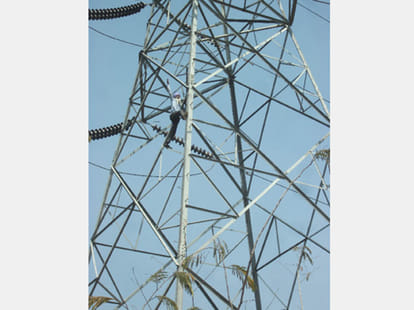 to protest climb on the tower