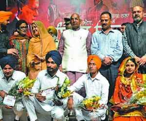 randhava utsav, punjab yuva award to chandigarh college teams