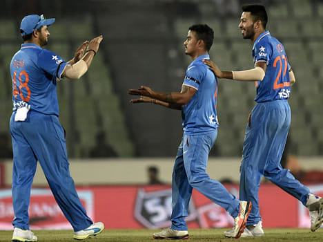 LIVE: india vs uae, asia cup2016