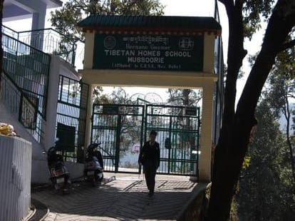 student self immolation for tibet freedom.